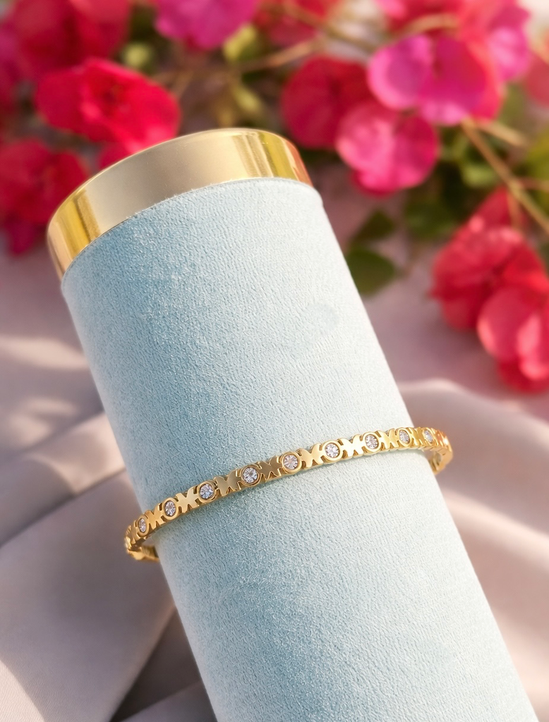 Flutter Luxe Diamond Bracelet