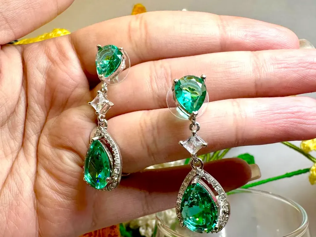 The Emerald River Drops