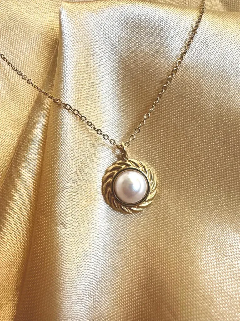 The Sunstone Halo